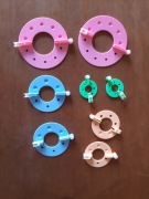 Przyrządy do robienia pomponów / zestaw: 4 rozmiary | So Crafty