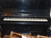 pianino wyprodukowane przed 1945.po remoncie