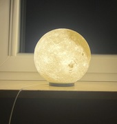 Nocna lampka księżycowa LED