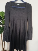 oasis  czarna sukienka sweterkowa rozm 38 szerokie rękawy kaszmir angora