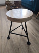 Taboret loftowy - krzesełko, siedzisko spawane, stal + drewno