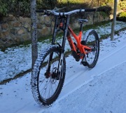 Rama Commencal Supreme DH v4