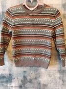 Sweter rozmiar 110-116.W stanie idealnym.