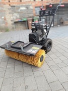  Zamiatarka spalinowa 