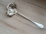 POSREBRZANA CHOCHELKA DO SOSU SZWECJA MONOGRAM