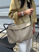 Beżowa elegancka torebka – klasyczny design, wysokiej jakości 