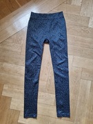 bezszwowe legginsy w panterke 