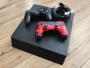 Playstation 4 Pro 1Tb ; dwa pady ; okablowanie