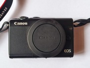 Canon EOS M100 korpus czarny uszkodzony