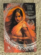 Książka / Tasha Suri - Płonące Królestwa 1 - Jaśminowy tron