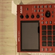 AKAI Professional MPC One + (plus)