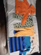 Bluzki 3szt Spodnie 2szt i bluza 98 Cool Club