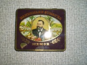 Stare pudełko po cygarach