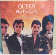 Queen -Play The Game -A Human Body - winyl singel 7"