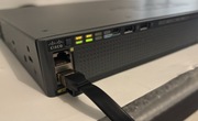 Switch Cisco Catalyst 2960-X 24P | 24x RJ-45 1G | 4x SFP 1-10G | PoE+ 370W