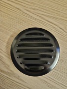 Kratka wentylacyjna fi 110 czarna skośna z ramką montażową EWL