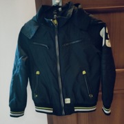 Kurtka wiatrówka chłopięca Here There+,  rozmiar 128.