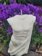 Świeczka sojowa tors mężczyzny