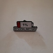przypinka pin metalowy MY SOCIAL BATTERY