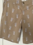 męskie beżowe szorty chino Wrangler rozm.32" / M