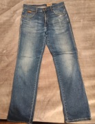 Jeansy Wrangler Arizona granatowe