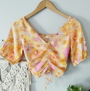 Damska letnia bluzka crop top H&M 100 % wiskoza rozmiar S