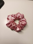 Satynowa gumka scrunchie fioletowa brudny róż 