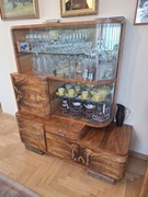 Witryna kalwaryjska lata 50 fornirowana. 