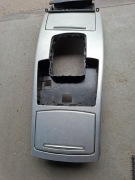 Tunel środkowy Audi A6 C6 kombi.  Stan db bez uszkodzeń.  Najtaniej 