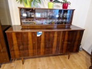 Szafa i kredens na wysoki połysk