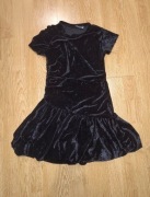 Czarna aksamitna welurowa sukienka bombka krótki rękaw Marions 146 bawełna