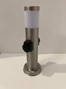 Lampa ogrodowa z dwoma gniazdami 230V