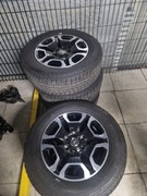 Toyota Hilux Opony Felgi Komplet 18' Bridgestone