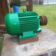 Pradnica wolnoobrotowa 12kv 300obr