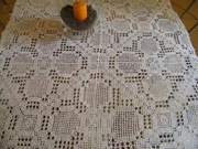 Szydełkowy biały bieżnik