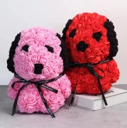 Prezent na Walentynki Piesek Teddy z Różami 25cm Bukiet