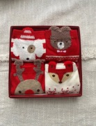 Świąteczne skarpety w pudełku