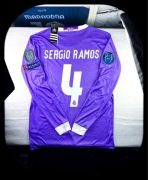 L) SERGIO RAMOS REAL MADRYT 16/17 FINAŁ LIGA MISTRZÓW LONG SLEEVE FIOLETOWY