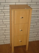 Zestaw mebli łazienkowych firmy Cersanit. Kolor jabłoń.