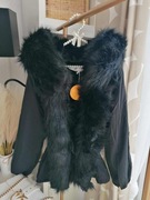 Ciepła kurtka zimowa z kapturem ocieplana futerkiem XL