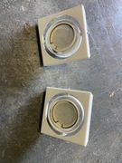 Małe lampki halogenowe w oprawie ledy