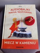 Nr 28 Audiobajki Miecz w kamieniu (książka i figurka)
