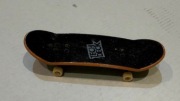Deskorolka TECH DECK FINGERBOARD Revive Des Autels
