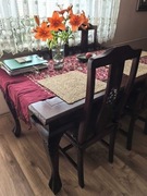 Drewniany rzeźbiony stół z krzesłami lite drewno Live Time Meble Września