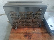 forma wtryskowa - narożniki 