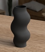 Nowoczesny falisty wazon