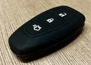 Etui gumowe na klucz FORD KUGA czarne nowe