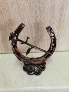 Piękna ręcznie kuta podkowa