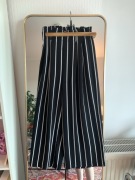 Spodnie culotte stradivarius paski xs