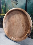 Ręcznie toczona patera z orzecha włoskiego – naturalne drewno